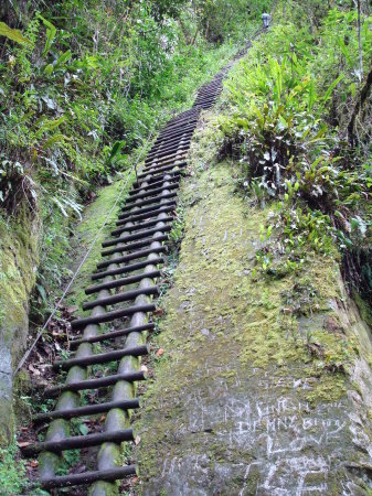 Puticusi Mountain