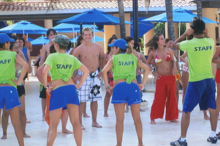 Cameron and friend dancing in Cancun