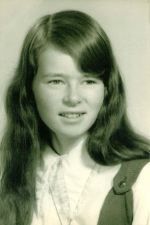 Wendy Kennett's Classmates profile album