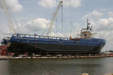 The Nanuq 301 ft Ice breaker