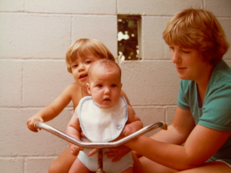 1983 Hawaii Bethany and Joshua with Mom