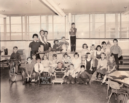 Ms Mangerri's K class Feb '59 (Grad HS '71)