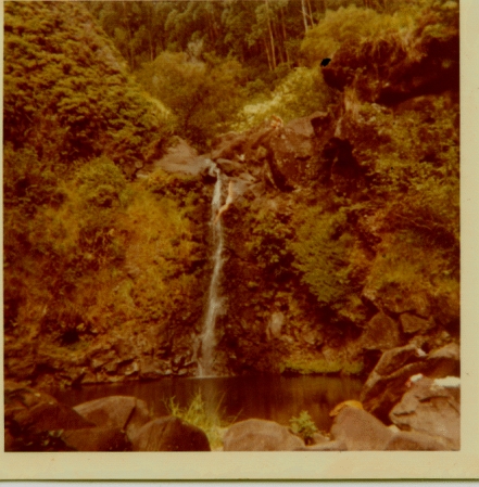 October  - 1973 - Diving from Puahokamoa