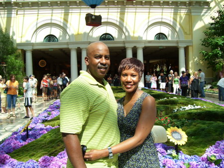 ronnie & lindsey at the bellagio hotel