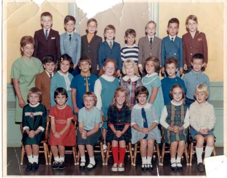 Marie Defalco's 2nd Grade Class -1969