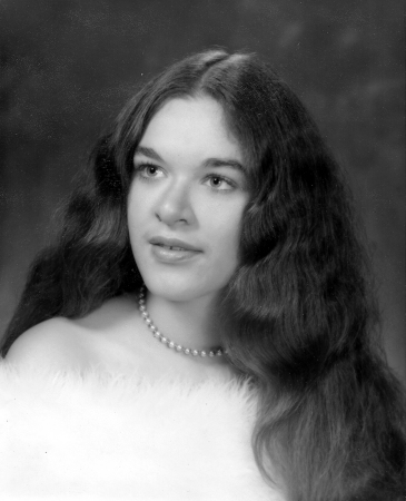 Cyndi 1974 Grad Pic