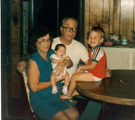 Mom, Pop, Kevin and Cassie
