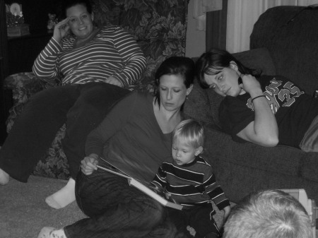 Sarah,Melissa,Rayna and Alan Christmas 2008