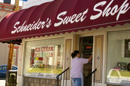 Schneider's Sweet Shop