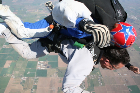 Skydiving - April 2008