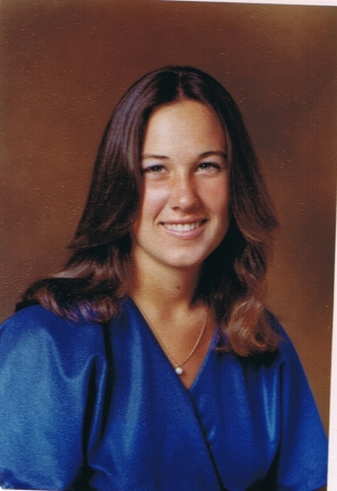 karen's senior picture