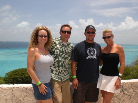 Cancun 08 - Lisa, Dave, Husband & Me