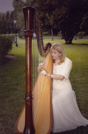Victoria playing a wedding