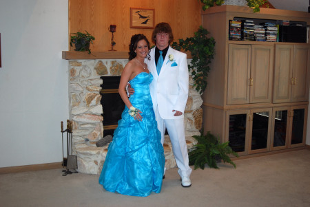 Justin and Jess Prom 08