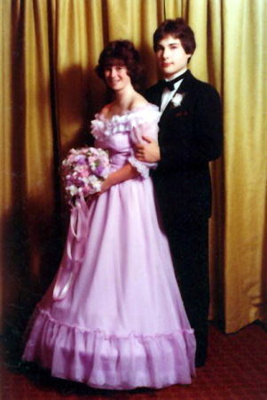 saul-1983-srprom-me&mark2