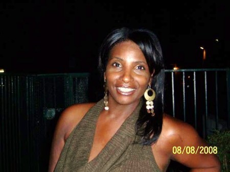 La Sharon Williams's Classmates® Profile Photo