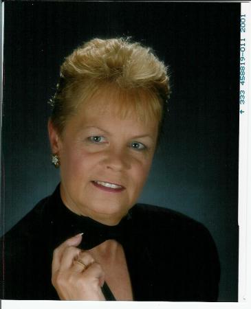 Sharon Piecowye's Classmates® Profile Photo