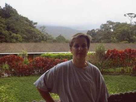2001 - Costa Rica