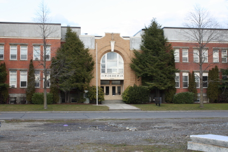 Roeder Elementary School Logo Photo Album