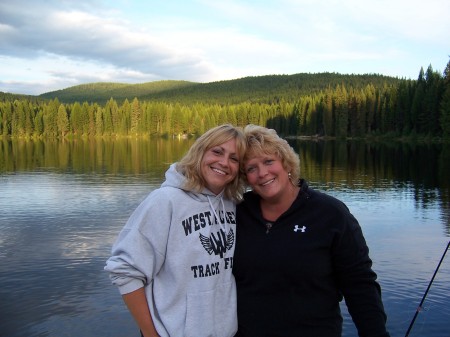 Neice/ me : Camping trip/Beaver Lake