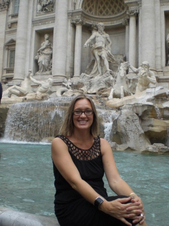 A trip to the Trevi Fountain in Rome Sept 08