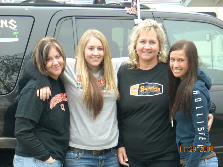 The girls at 'Civil War' UO vs OSU - go Beavs