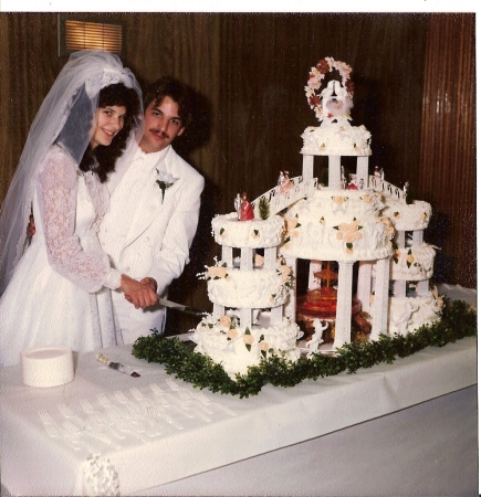 Tom & Penelope's Wedding Cake 10/25/80
