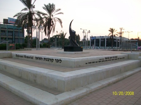 Holocaust Memorial