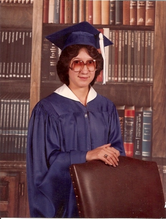 Cindy Garza Grad 82