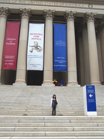 Rhiannon on steps of US Archives building
