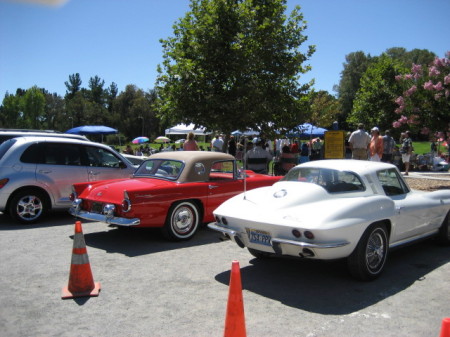 Bruce Applegate's ('66) Corvette