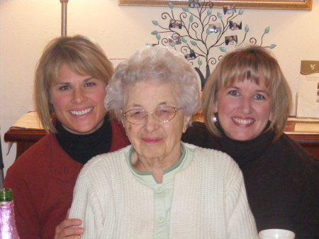 Mandy (Brian's wife), Grandma and Shelli