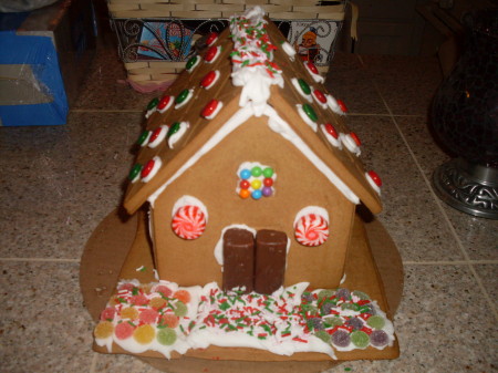 Diva's 1st Gingerbread House