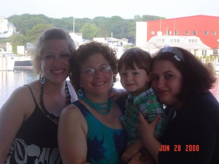 Meagan, Patti, Sean & Andrea, June 2008