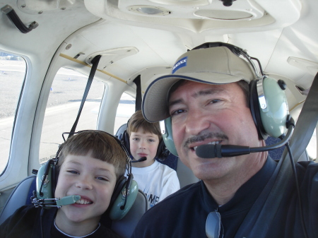Bill flying with the kids
