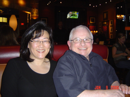 Dinner at BJ's Brewhouse, Stockton, Jan. '09.