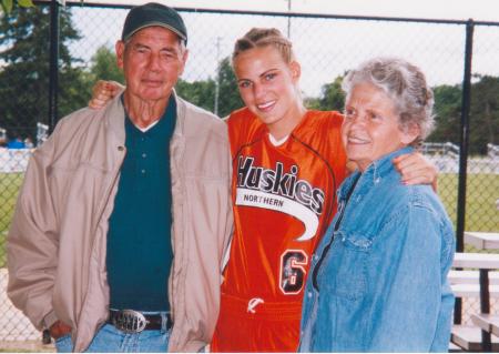 Lauren & in-laws at Div I State Softball Final