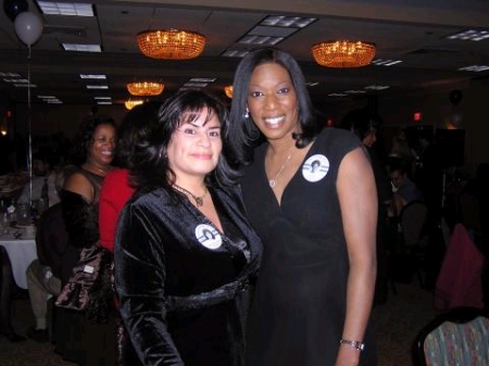 Mercedes Azahares , Claudette Dinnall