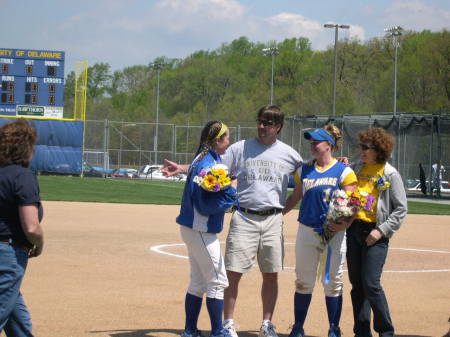 UD softball