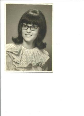 Evelyn Shelton's Classmates profile album