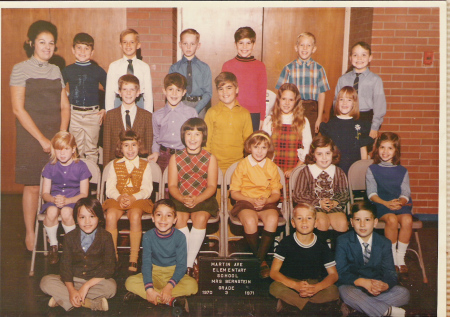 Ms. Bernstein's 3rd grade class 1970-1971