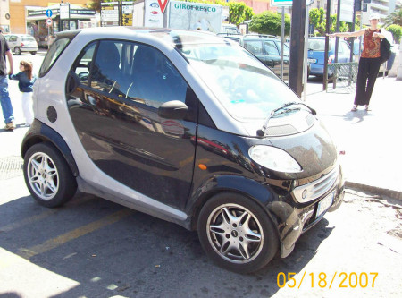 Civitavecchia Rome - Smart Car