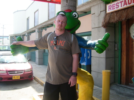 Don Posing in front of Senor Frogs