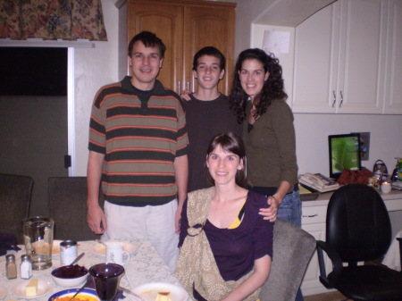 Jesse Spencer, Fiona & Maia