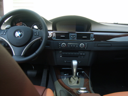 08 BMW 335I - Inside
