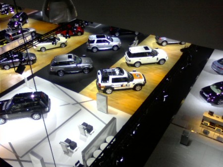 LA Auto Show Land Rover