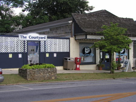 Blue Goose Cafe and Courtyard Music Venue