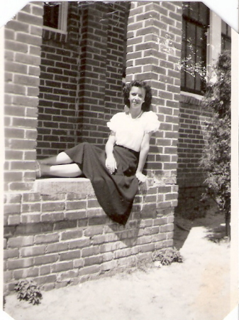 Joyce Plummer's Classmates profile album