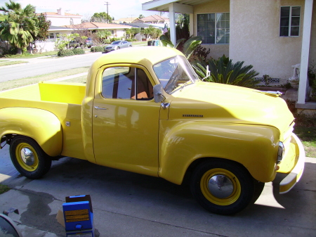 Sam's(hubby) 53 Truck