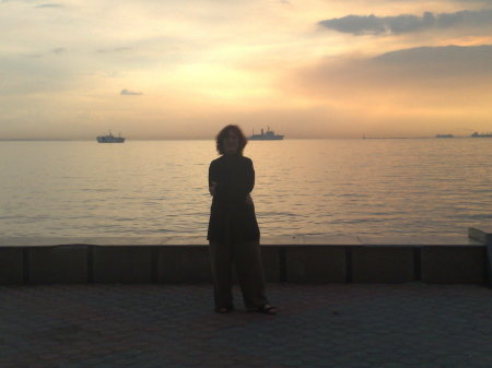 Watching the sunset on Manila Bay